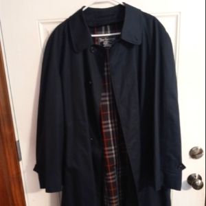 Burberry's of London Womens Overcoat Coat